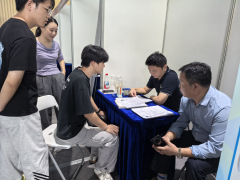 们省去了‘跑高校’的成本